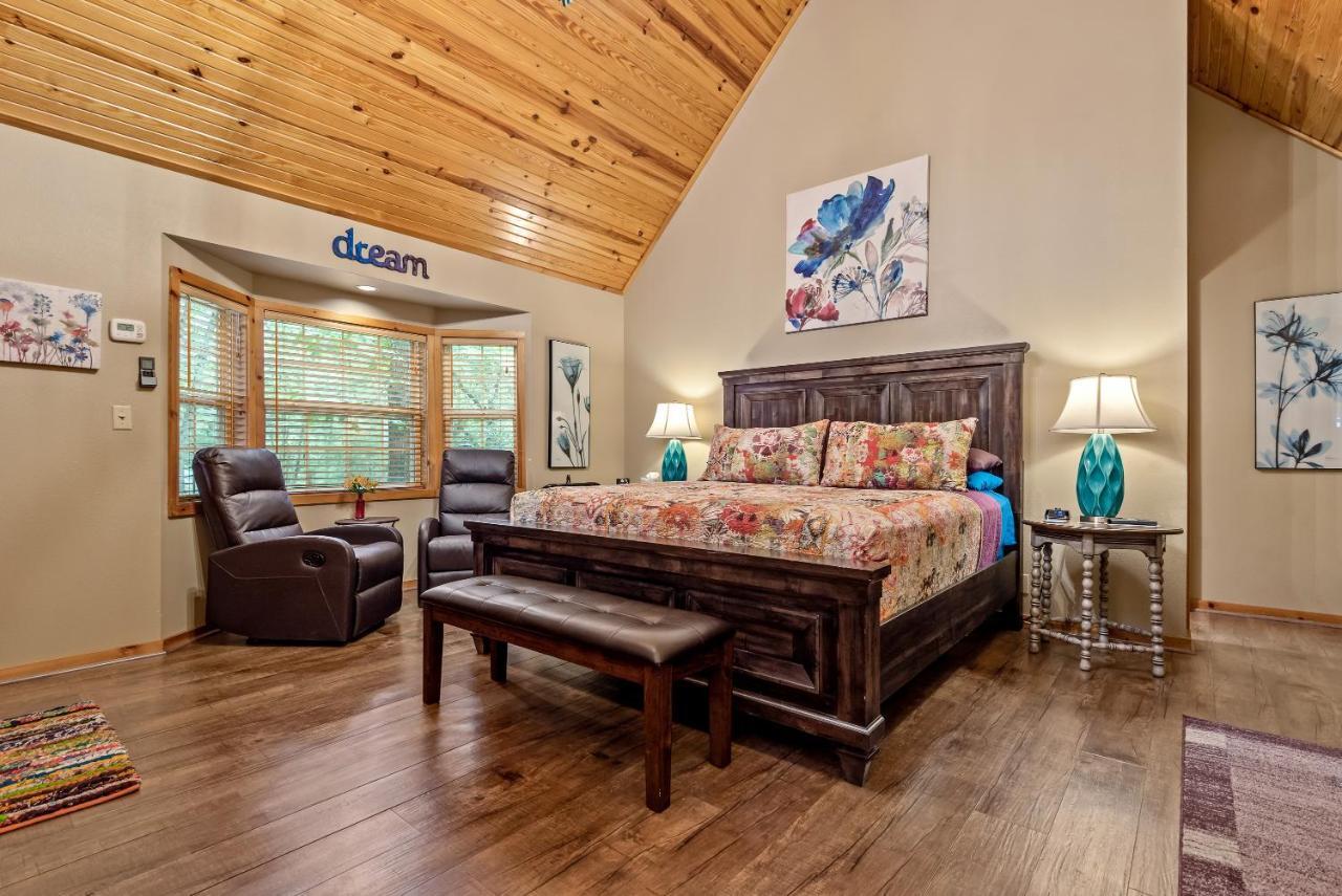 The Woods Cabins Eureka Springs Bagian luar foto