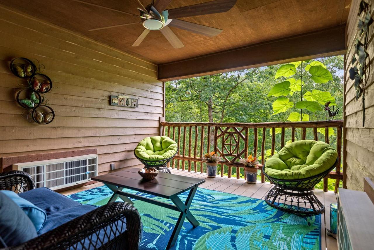 The Woods Cabins Eureka Springs Bagian luar foto