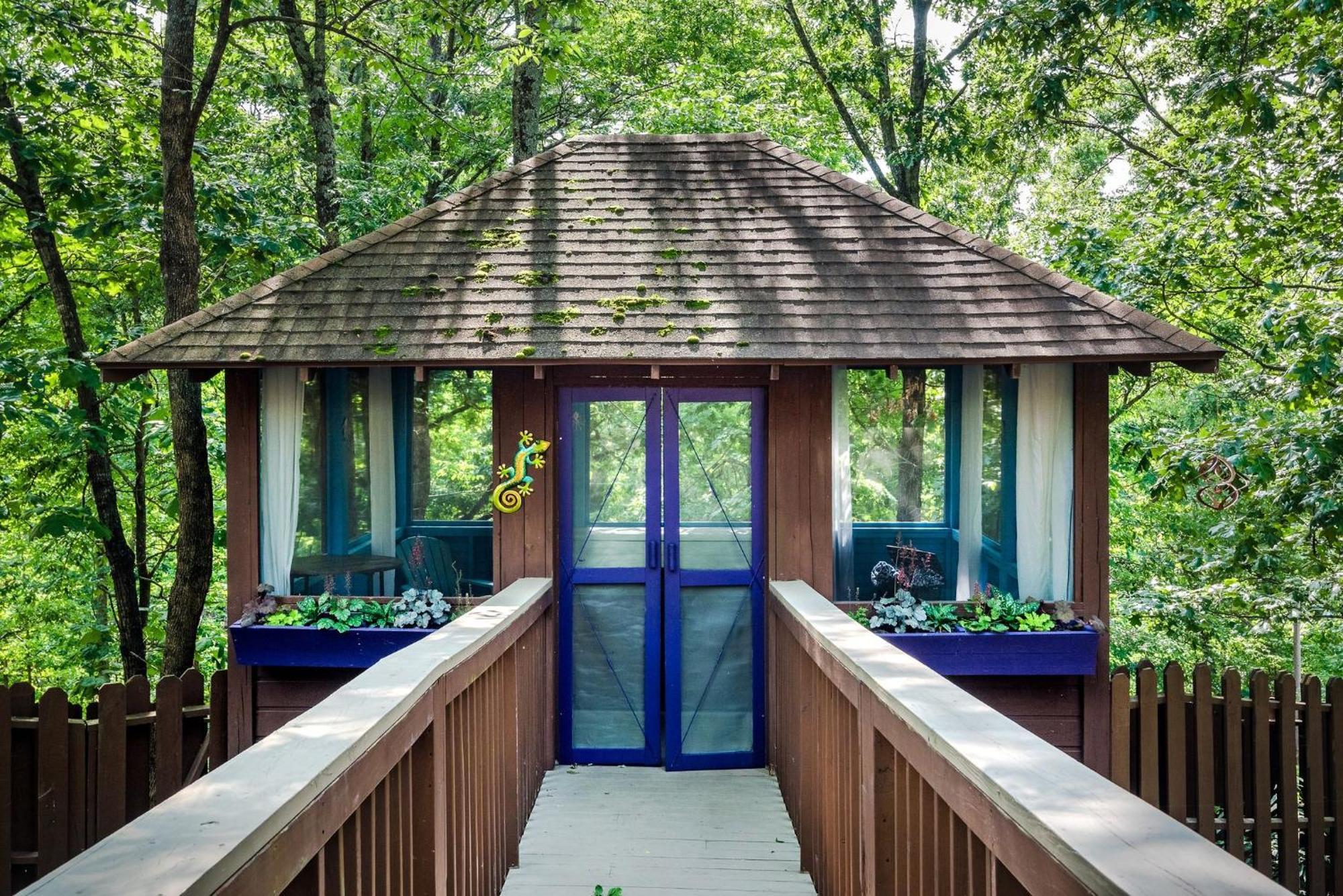 The Woods Cabins Eureka Springs Bagian luar foto