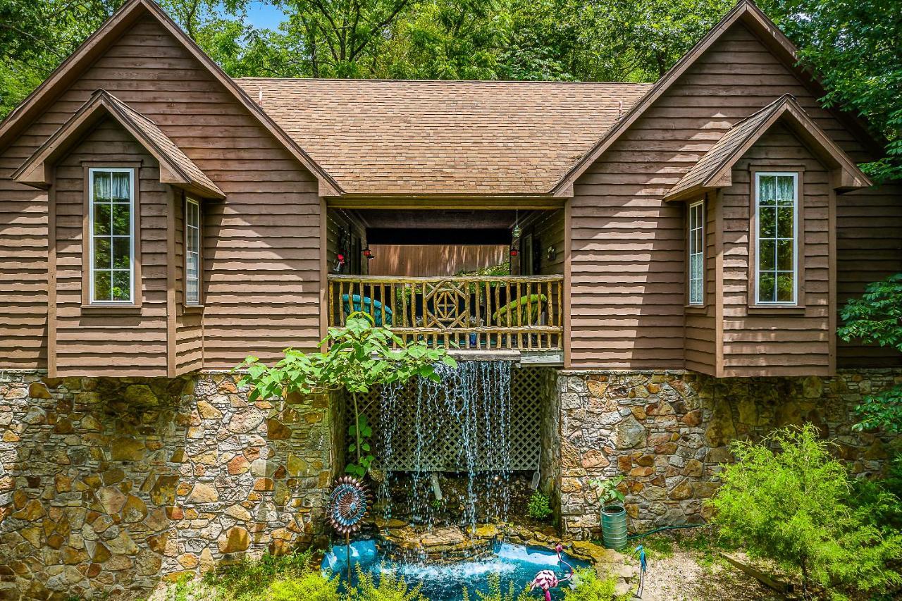 The Woods Cabins Eureka Springs Bagian luar foto